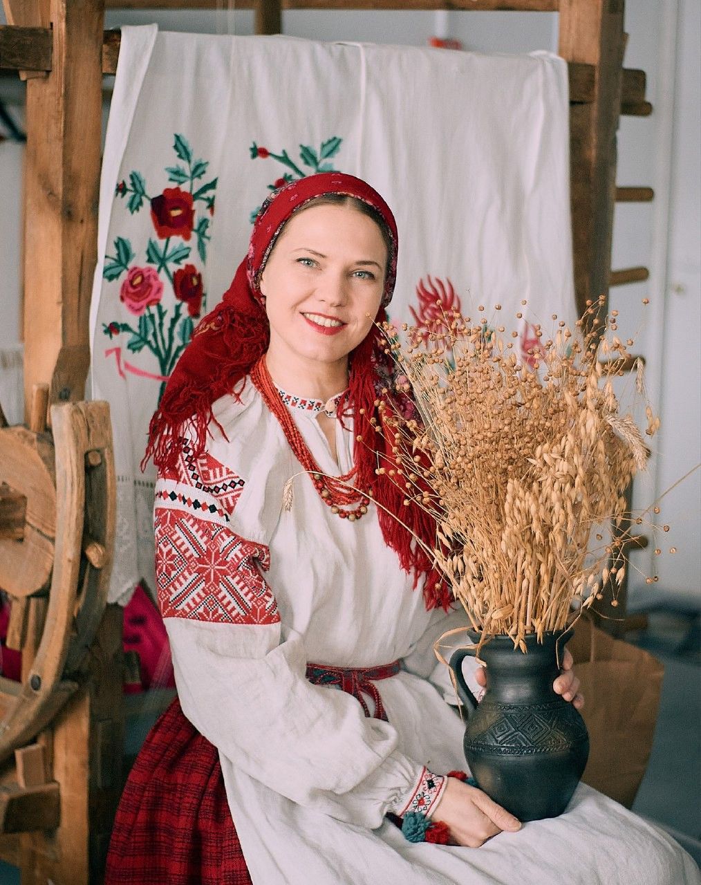 Women in Slavic costumes in Dusseldorf